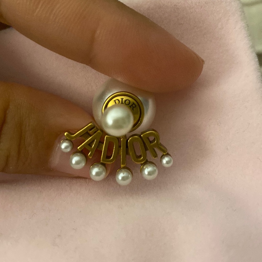 Dior Pearls Earrings 2022